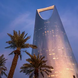 Four Seasons Otel