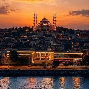 **** فندق كاليون إسطنبول تركيا